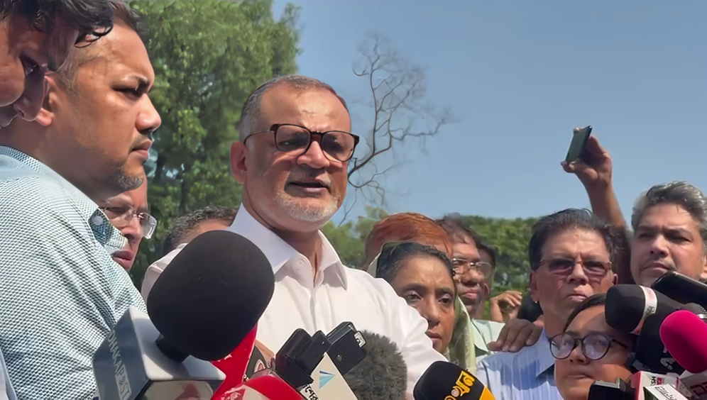 আমদানি করা সব পণ্যই আগুনে পুড়ে ধ্বংস: উপদেষ্টা বশির