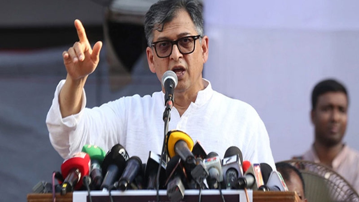 প্রধান উপদেষ্টার বিরুদ্ধে জুলাই সনদ লঙ্ঘনের অভিযোগ সালাহউদ্দিন আহমদের